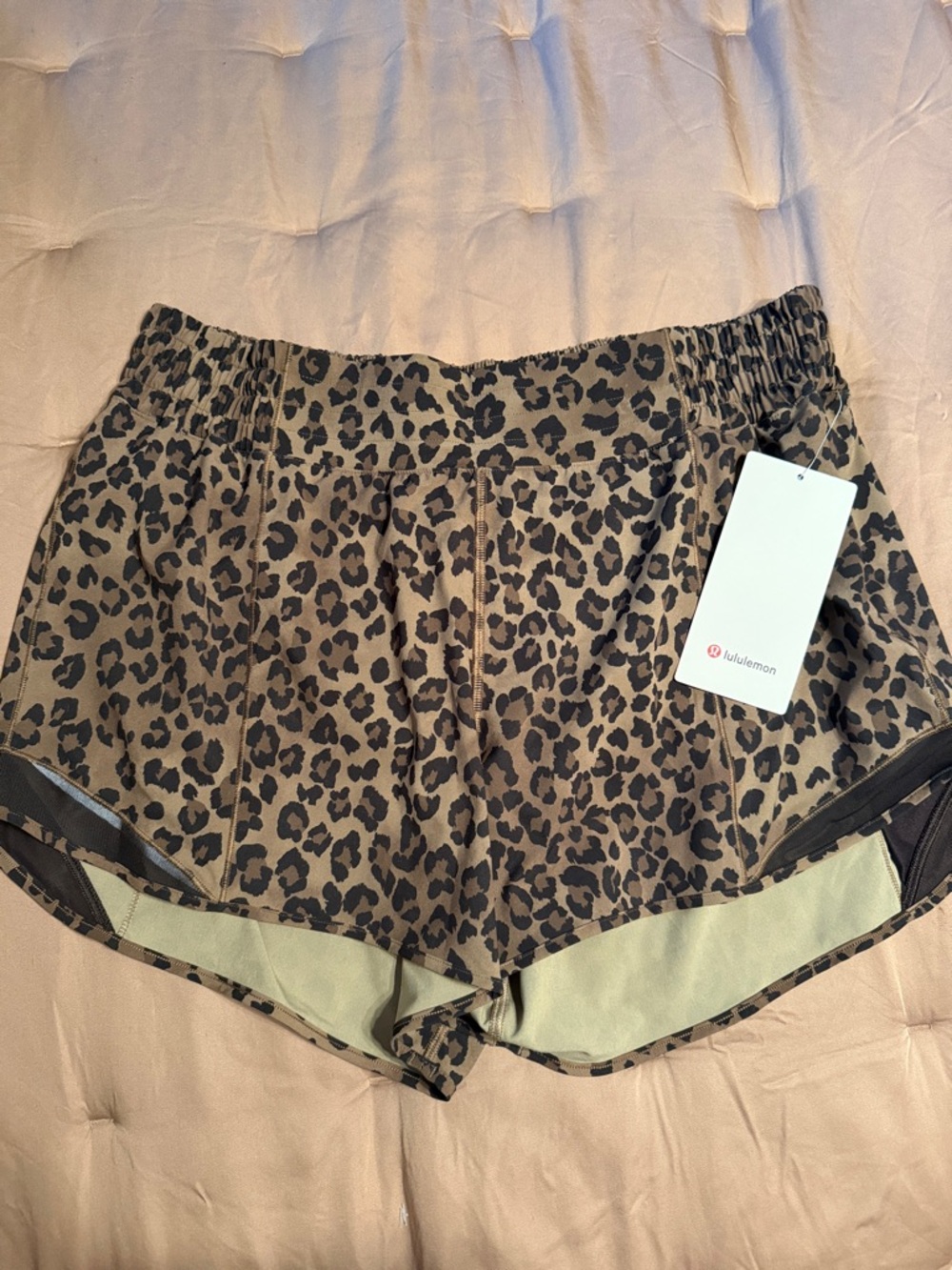 lululemon athletica Hotty Hot HR Short 4" - Brown Leopard